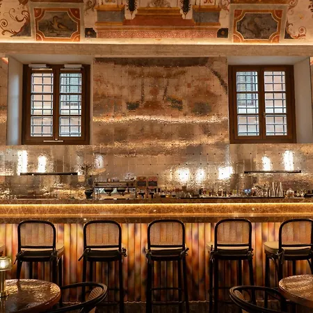 Palazzo Talìa - Small Luxury Hotels of the World-3